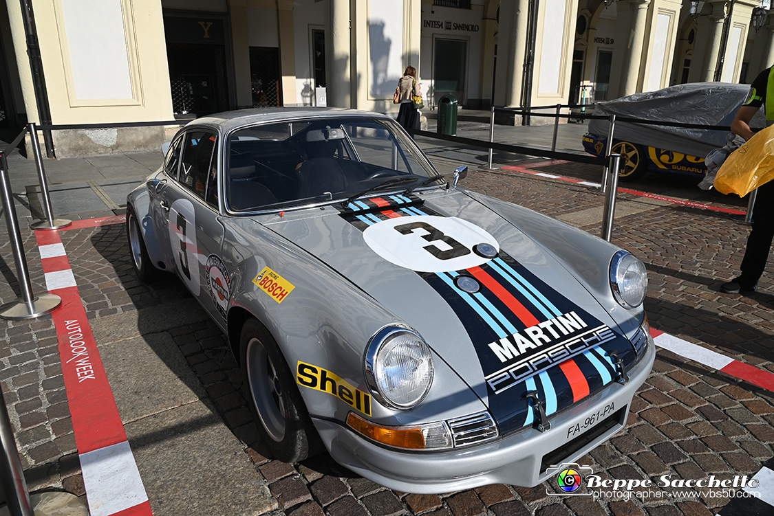 VBS_3928 - Autolook Week - Le auto in Piazza San Carlo.jpg